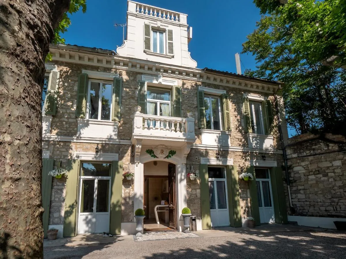 7 Hôtels près de La Fabrik à Avignon pour Voyager Serein